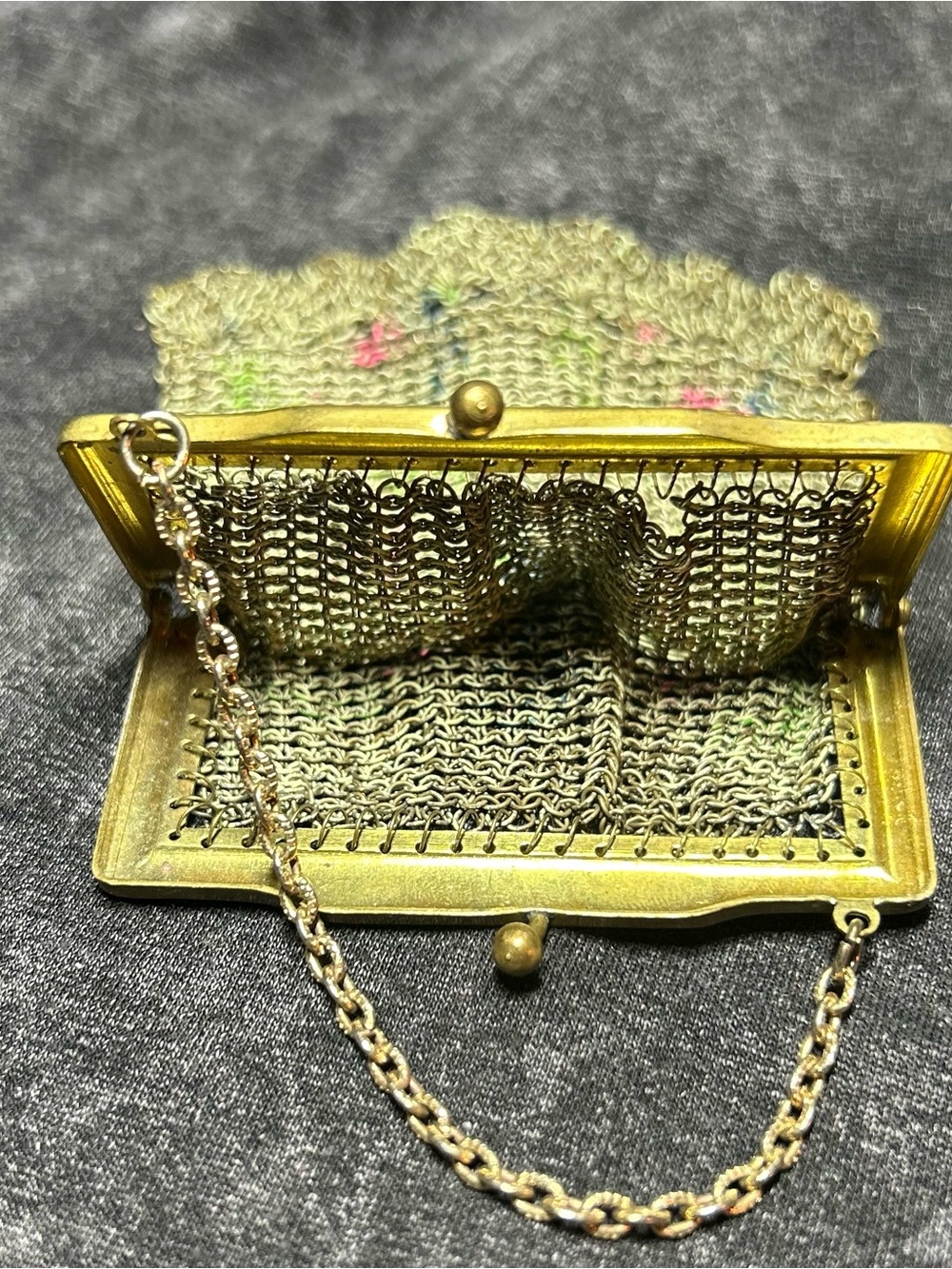 Vintage Art Deco Kiss Lock 1920s–30s Miniature Metal Mesh Coin Purse Fringe